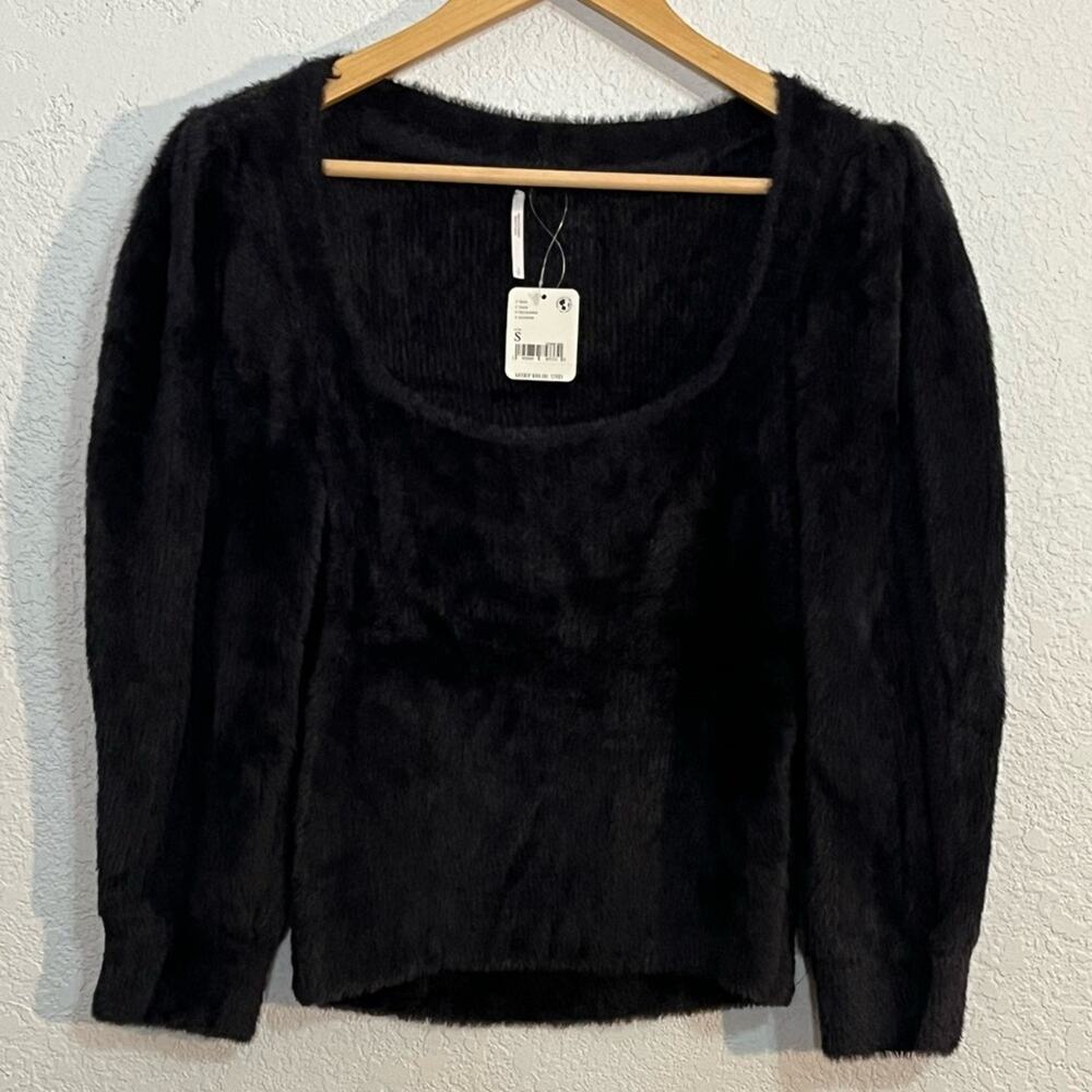 NWT Free People Moonbeam pullover in black Revolve Boho Contemporary Date Night